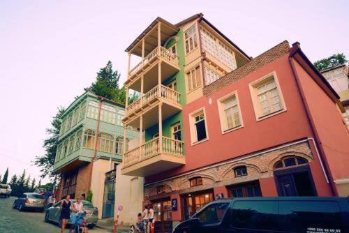 Wine Rise Apartment Tbilisi Ngoại thất bức ảnh