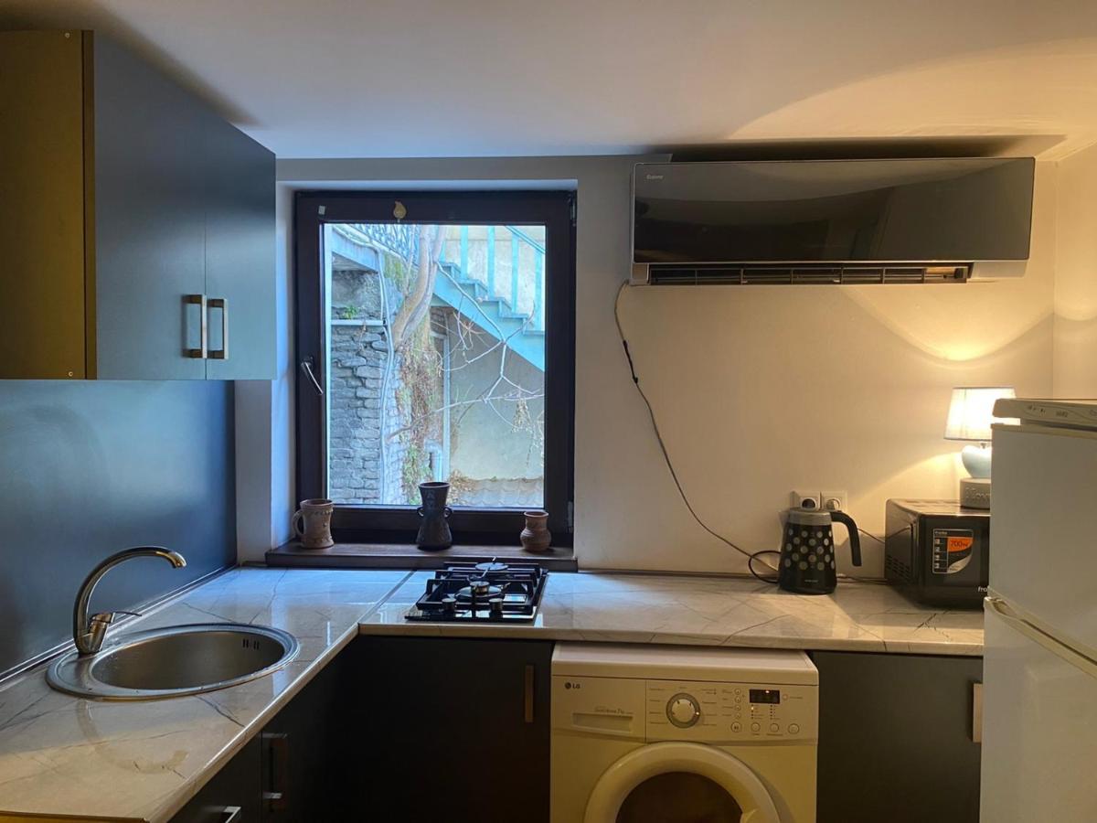 Wine Rise Apartment Tbilisi Ngoại thất bức ảnh